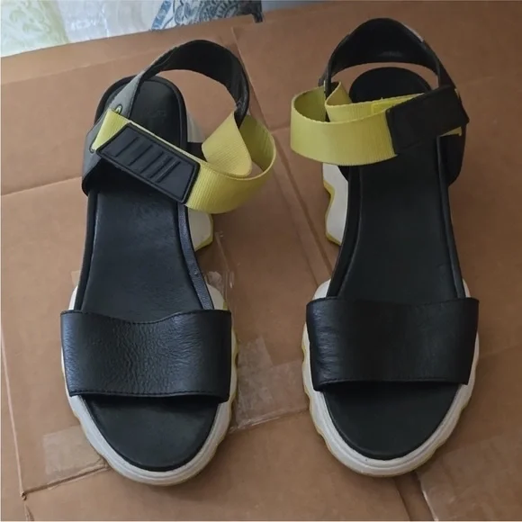 Sorel Black and Yellow Women's Sandals - Picture 3 of 4